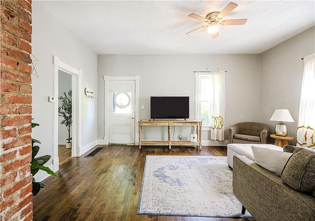 606 N Morse Avenue, Liberty, MO 64068
