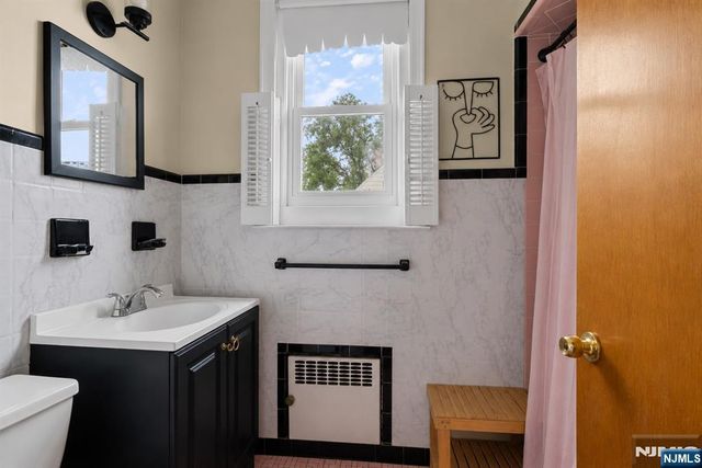 12 Boyd Street, Lodi, NJ 07644