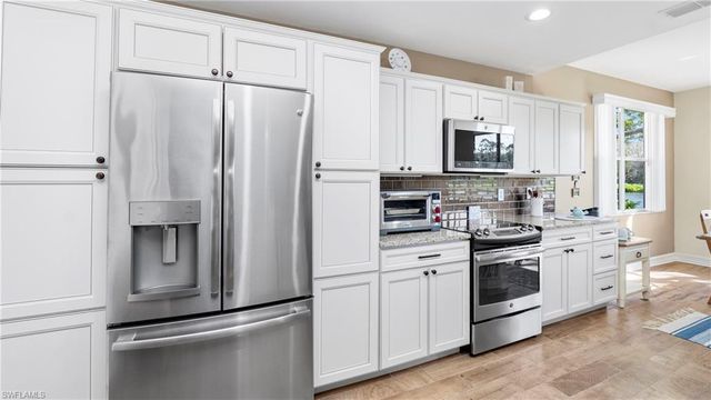 21271 Pelican Sound DR 101, Estero, FL 33928