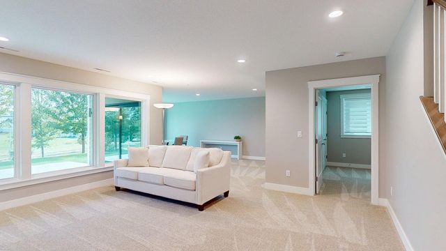 4822 Winston Lane SW, Rochester, MN 55902