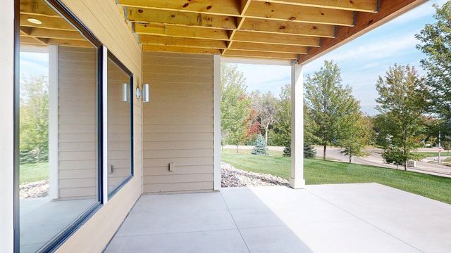 4822 Winston Lane SW, Rochester, MN 55902