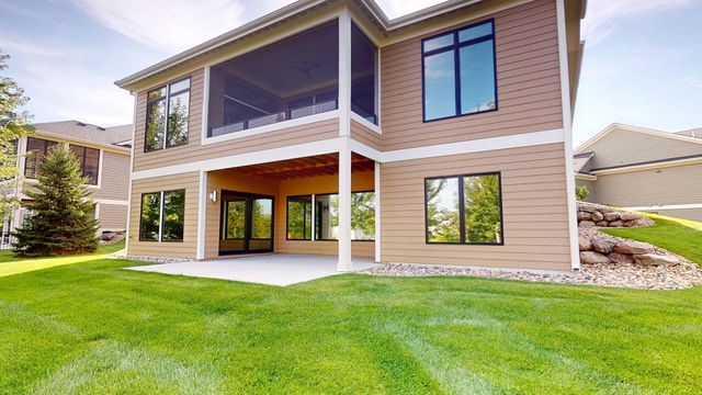 4822 Winston Lane SW, Rochester, MN 55902