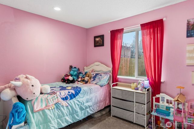 416 E 78th Street, Tacoma, WA 98404