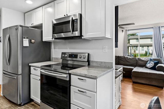 416 E 78th Street, Tacoma, WA 98404