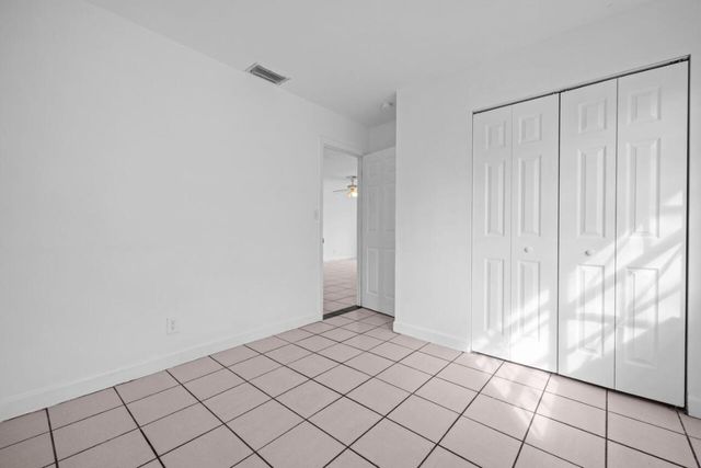 5400 NW 18th Street 3n, Lauderhill, FL 33313