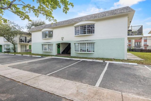 5400 NW 18th Street 3n, Lauderhill, FL 33313