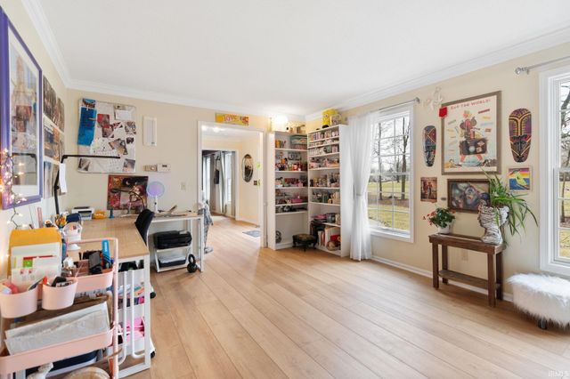 5323 Sherington Road, Fort Wayne, IN 46814