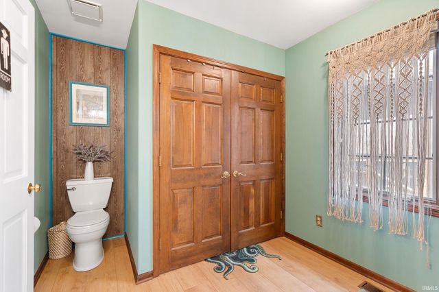 5323 Sherington Road, Fort Wayne, IN 46814