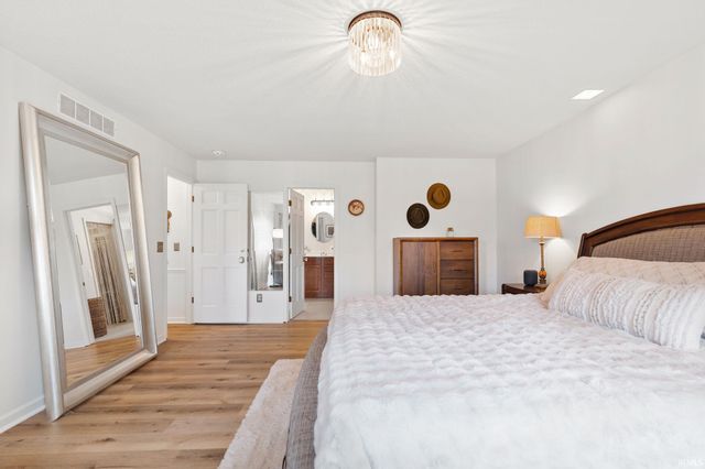 5323 Sherington Road, Fort Wayne, IN 46814