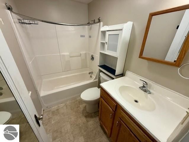 711 Mechanic Street, Alma, MI 48801