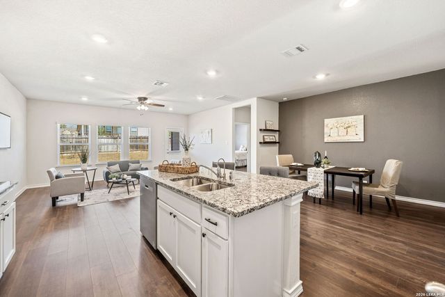 5559 Chase Falls, San Antonio, TX 78266