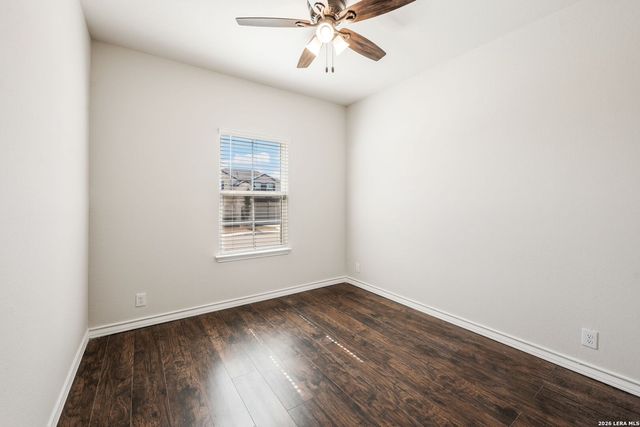 5559 Chase Falls, San Antonio, TX 78266