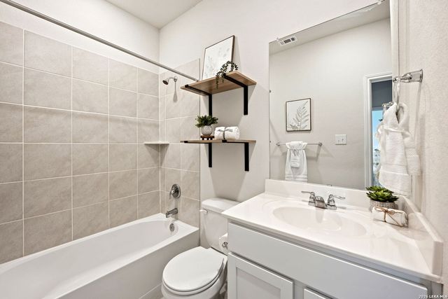 5559 Chase Falls, San Antonio, TX 78266