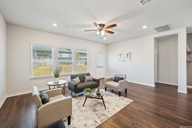 5559 Chase Falls, San Antonio, TX 78266