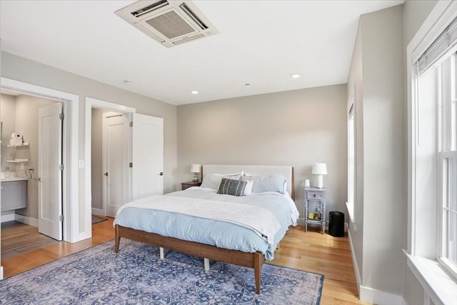 21 Chickatawbut Street 1, Boston, MA 02122