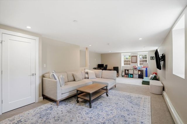 21 Chickatawbut Street 1, Boston, MA 02122