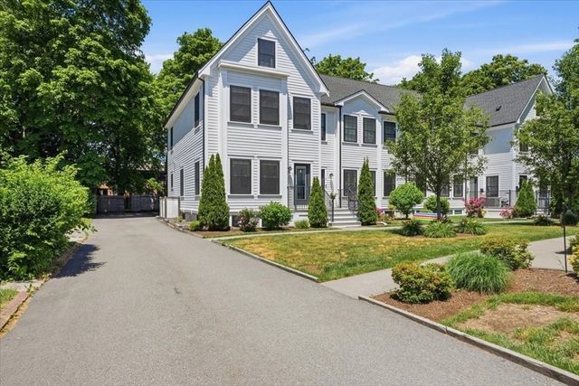 21 Chickatawbut Street 1, Boston, MA 02122