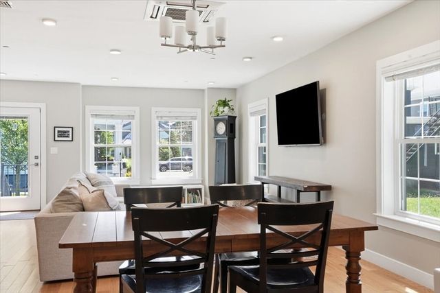 21 Chickatawbut Street 1, Boston, MA 02122