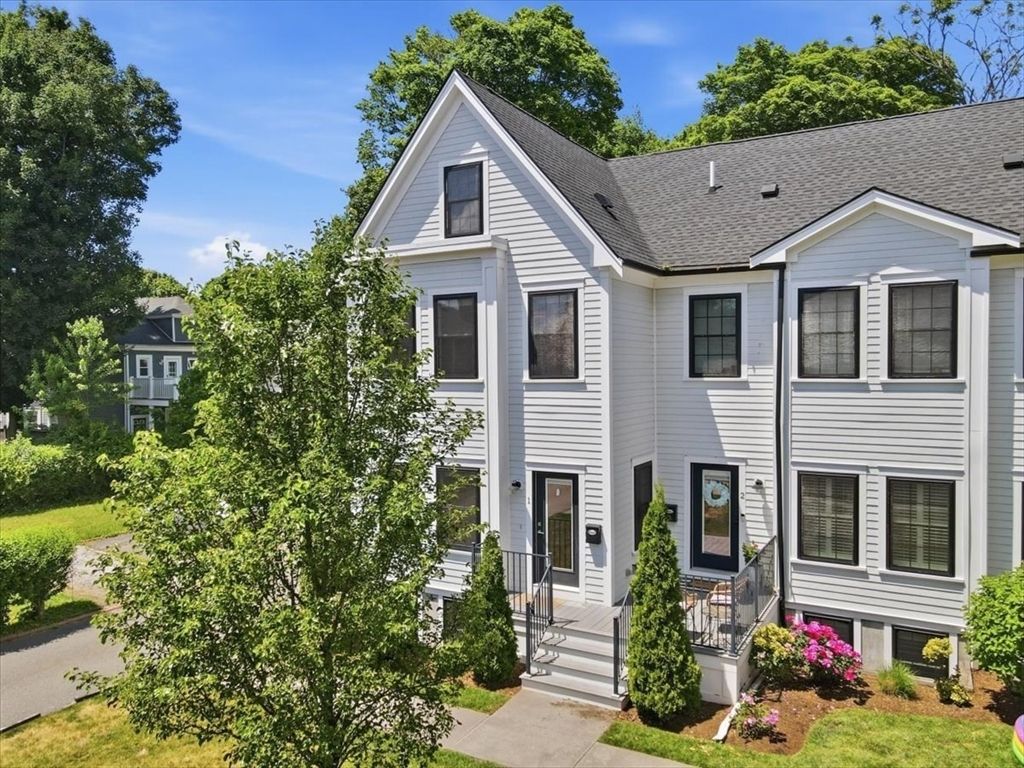 21 Chickatawbut Street 1, Boston, MA 02122