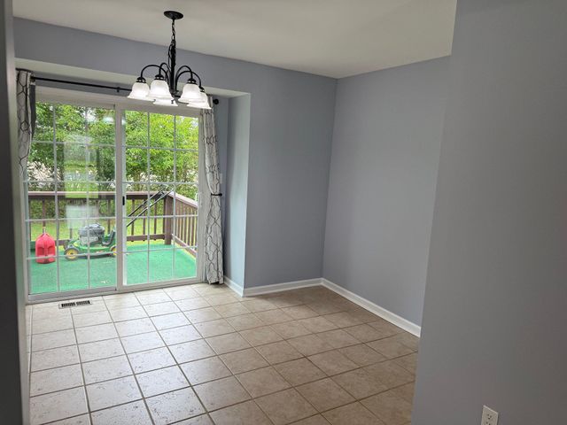 4112 MIDWAY ST, Fredericksburg, VA 22408