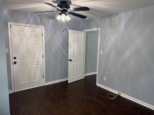 4112 MIDWAY ST, Fredericksburg, VA 22408