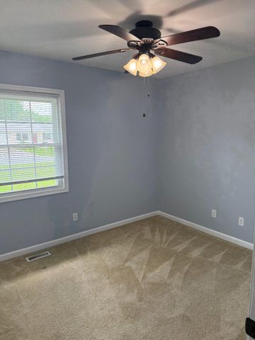 4112 MIDWAY ST, Fredericksburg, VA 22408