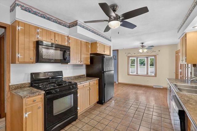 1617 Arbor Drive, Beloit, WI 53511