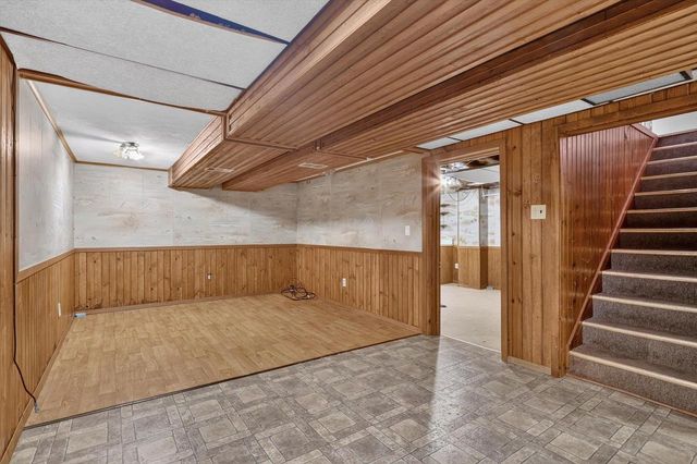 1617 Arbor Drive, Beloit, WI 53511