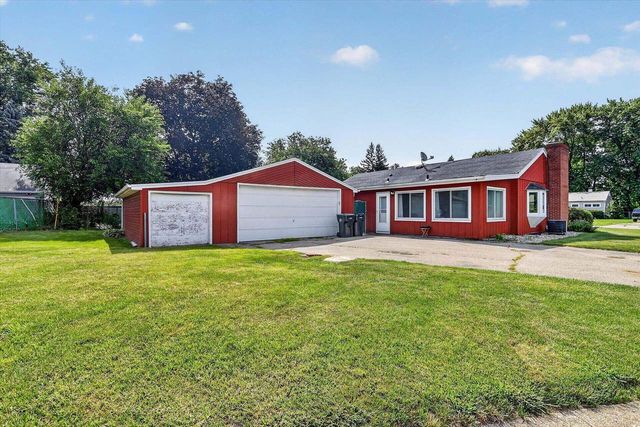 1617 Arbor Drive, Beloit, WI 53511