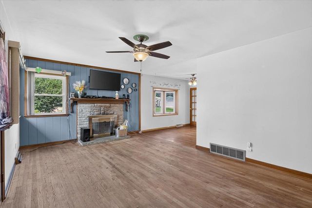 1617 Arbor Drive, Beloit, WI 53511