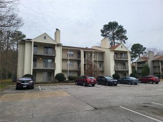 541 Pineland CIR # 301, Newport News, VA 23608