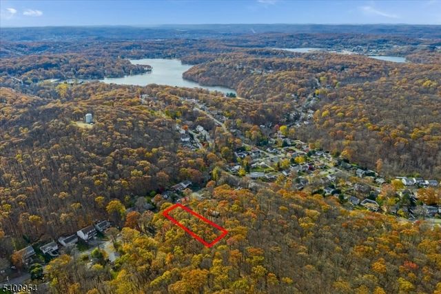 183 Valley View Dr, Rockaway Twp., NJ 07866