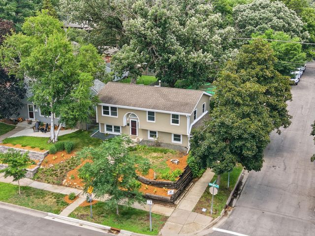 1161 Goodrich Avenue, Saint Paul, MN 55105