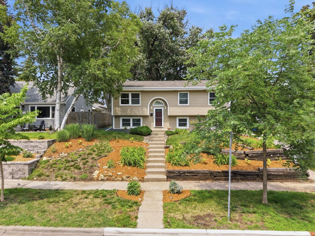 1161 Goodrich Avenue, Saint Paul, MN 55105 — photo 5