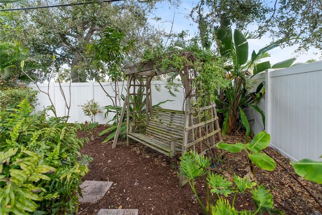 7208 POINTE WEST BOULEVARD, Bradenton, FL 34209