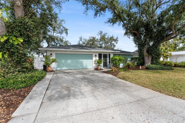 7208 POINTE WEST BOULEVARD, Bradenton, FL 34209