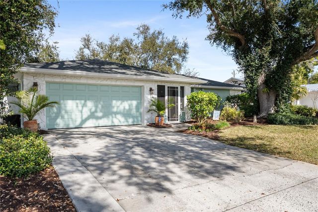 7208 POINTE WEST BOULEVARD, Bradenton, FL 34209