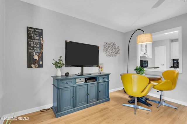 1 A Swallow Street, Manchester, NJ 08759