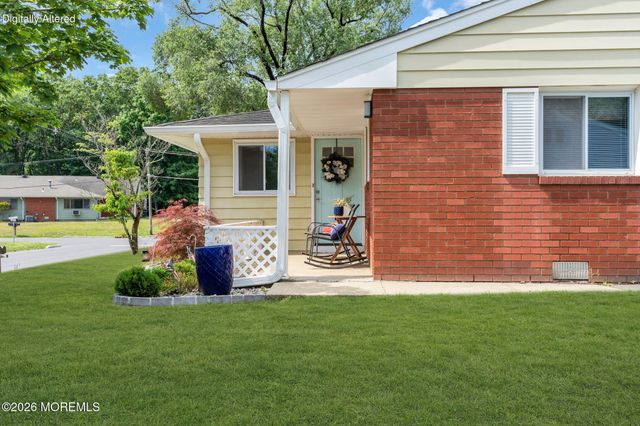 1 A Swallow Street, Manchester, NJ 08759