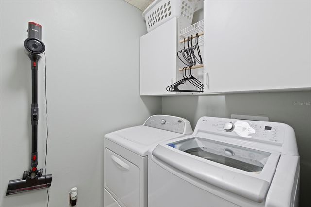 1305 PEACHFIELD DRIVE, Valrico, FL 33596