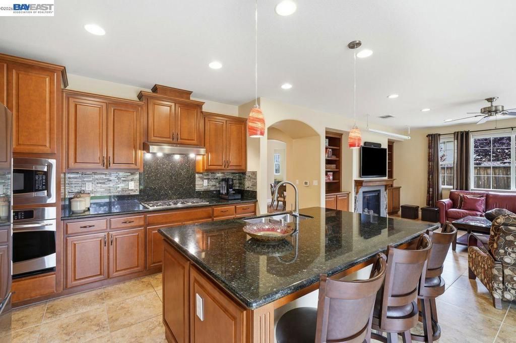 Image 16 of property listing at 2539 BRANDINI DRIVE, Dublin, CA 94568