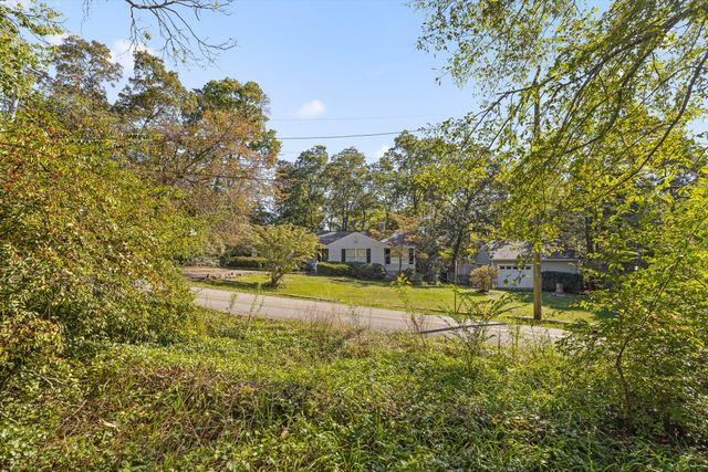 1212 Cinderella Road, Lookout Mountain, GA 30750