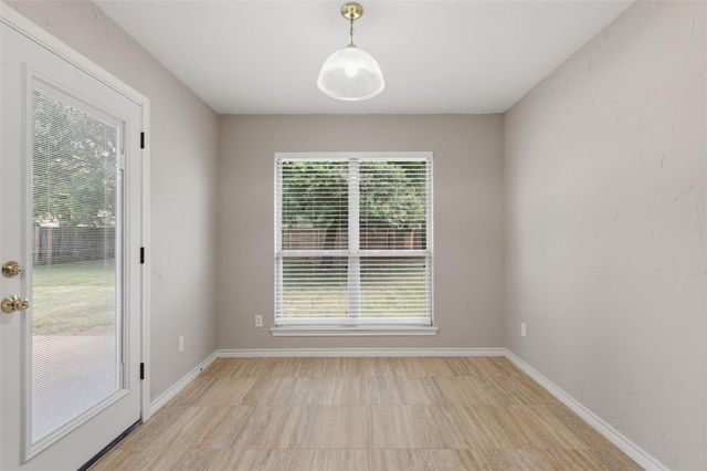 413 Brentwood Drive E, College Station, TX 77840