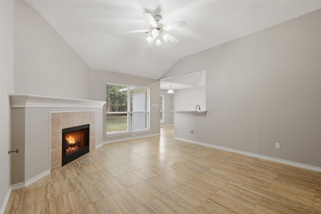 413 Brentwood Drive E, College Station, TX 77840