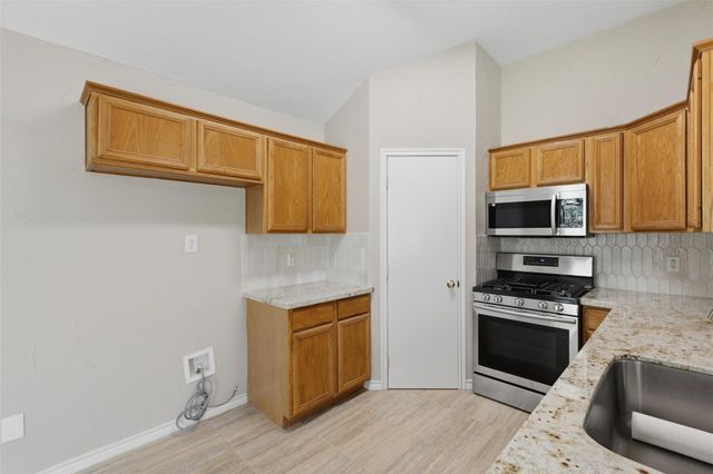 413 Brentwood Drive E, College Station, TX 77840