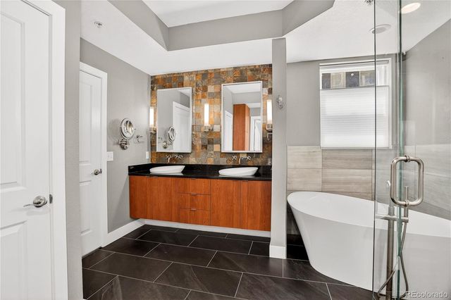 2240 N Clay Street 211, Denver, CO 80211