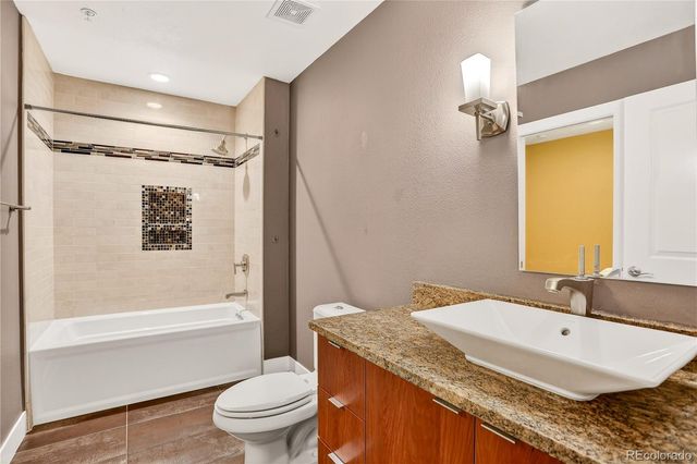 2240 N Clay Street 211, Denver, CO 80211