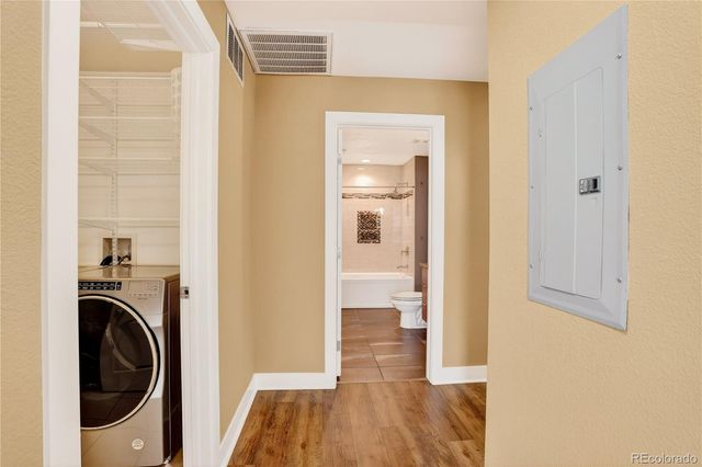 2240 N Clay Street 211, Denver, CO 80211