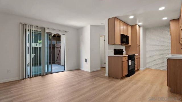 7806 Camino Tranquilo, San Diego, CA 92122