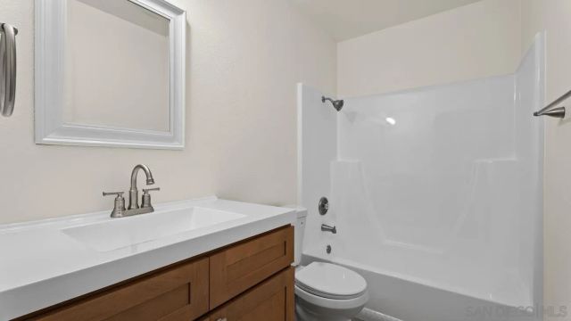 7806 Camino Tranquilo, San Diego, CA 92122